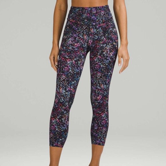 Lululemon Women’s Size 4 Base Pace High-Rise Floral Spray Nulux Leggings - Picture 2 of 10